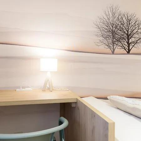 Salburua Apartahotel