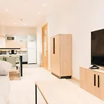 Aparthotel Salburua